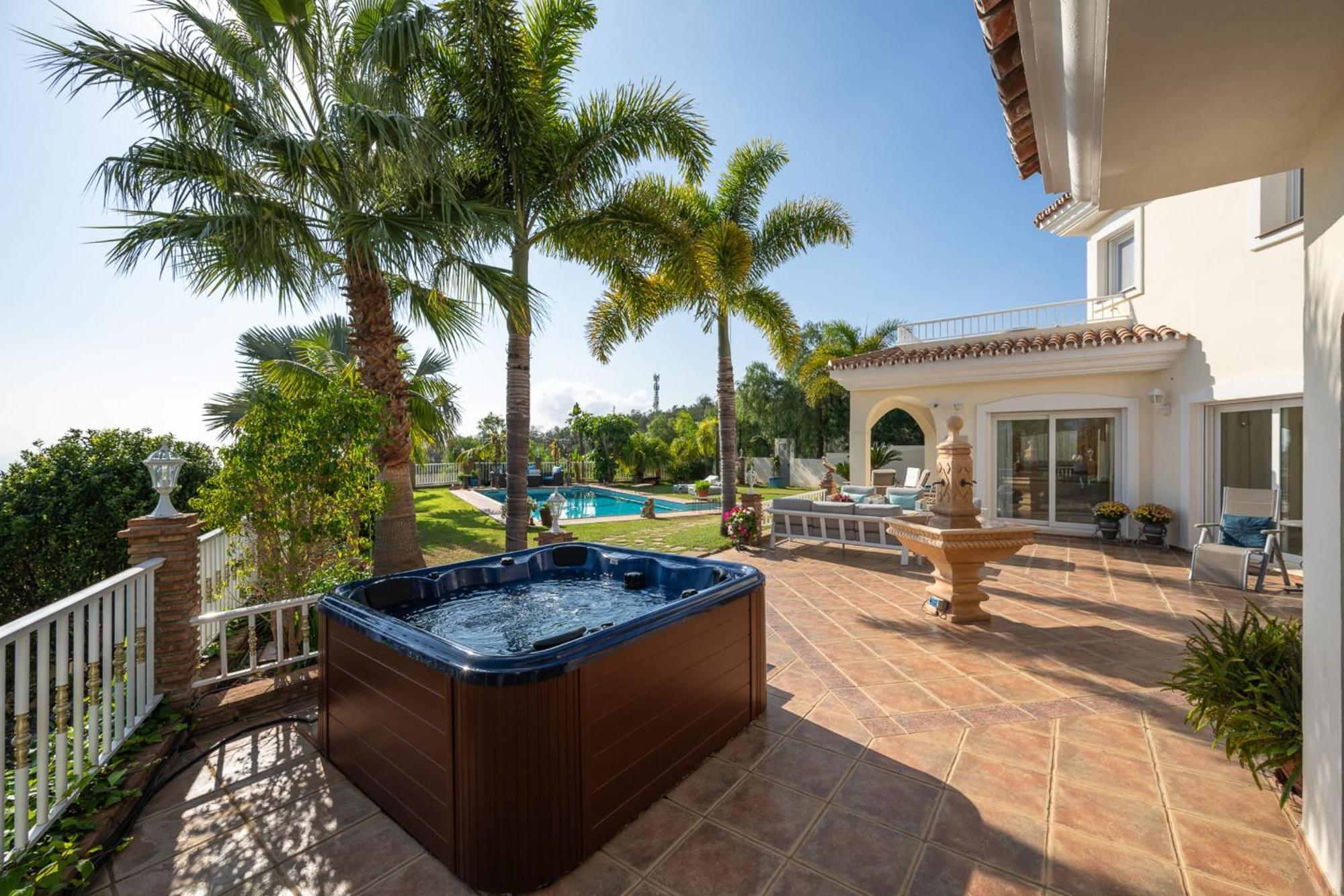 Your Private Paradise Luxurious Todo For Unforgettable Benalmadena