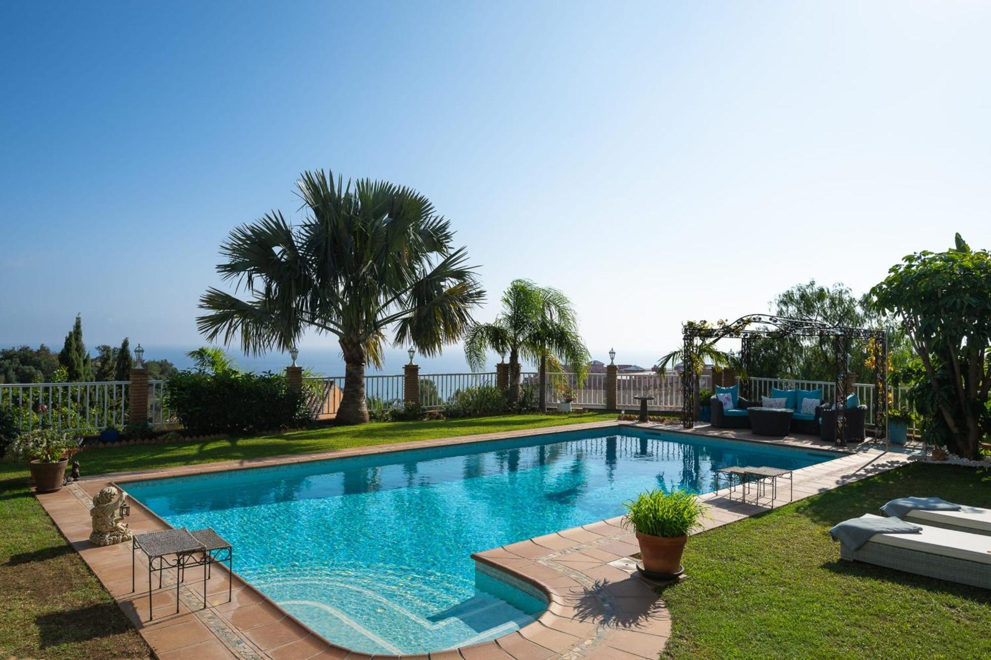 Your Private Paradise Luxurious Todo For Unforgettable Villa Benalmadena